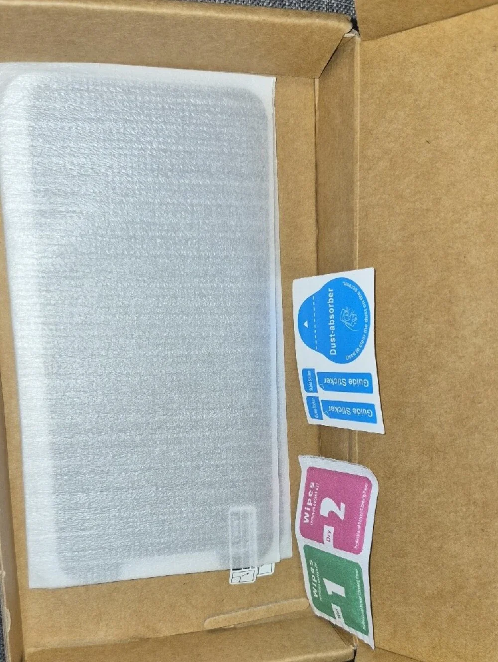 2pcs Privacy 9D Tempered Glass Screen Protector - iPhone 17 pro max